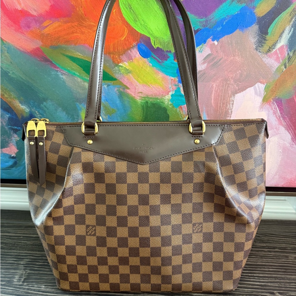 Louis Vuitton Damier Ebene tote with zipper